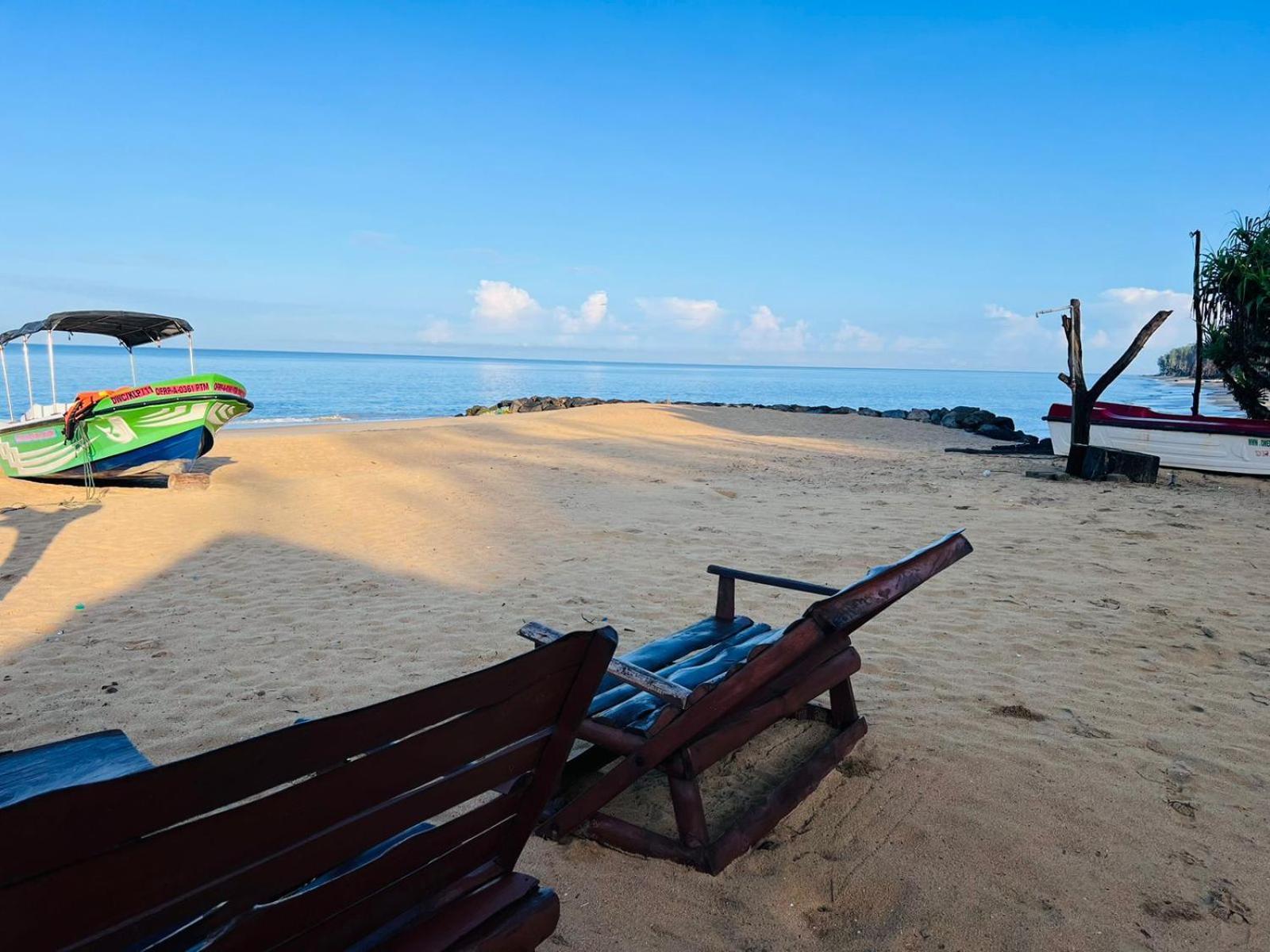 Omeesha Beach Hotel Kalpitiya Eksteriør billede