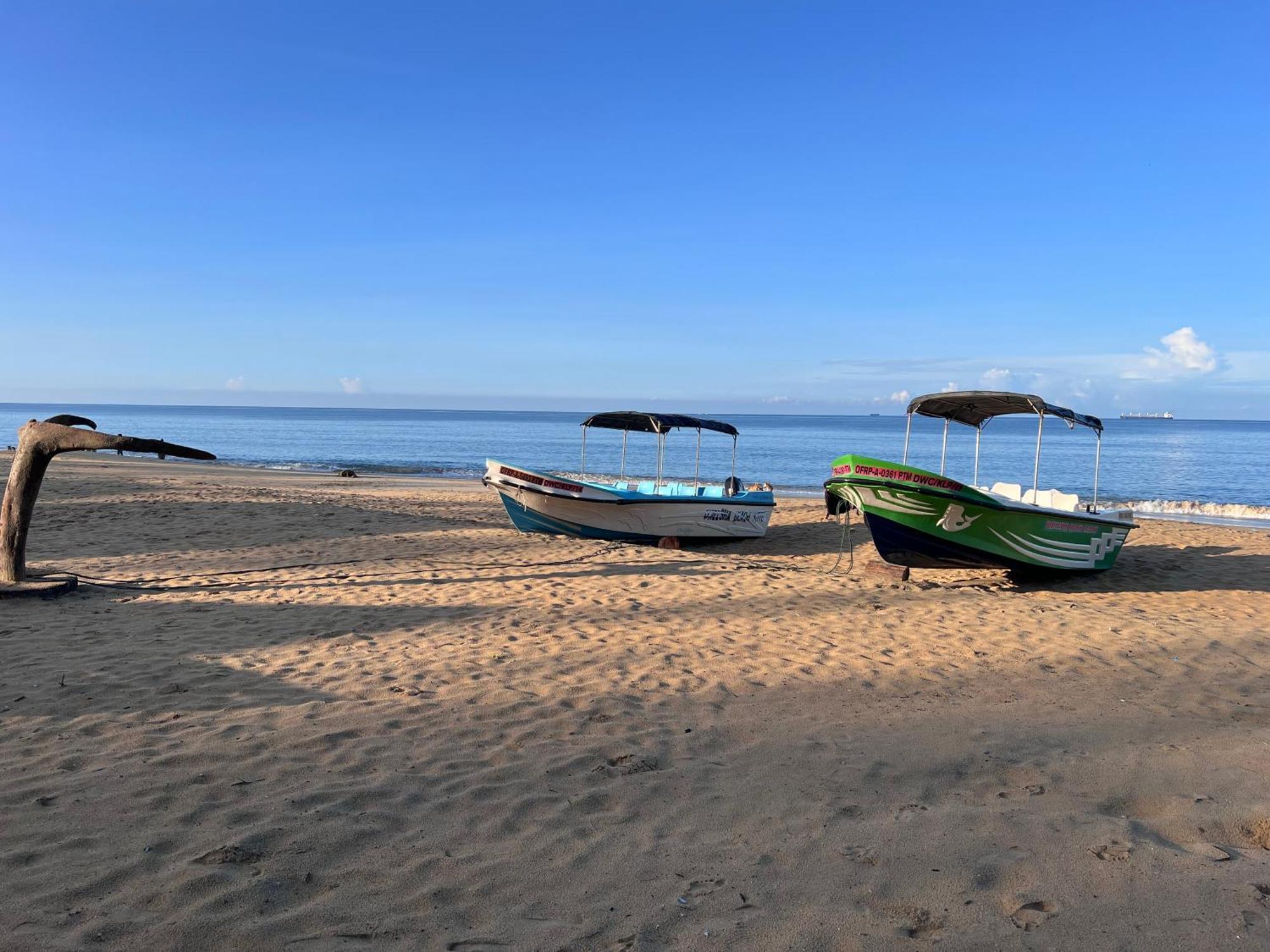 Omeesha Beach Hotel Kalpitiya Eksteriør billede