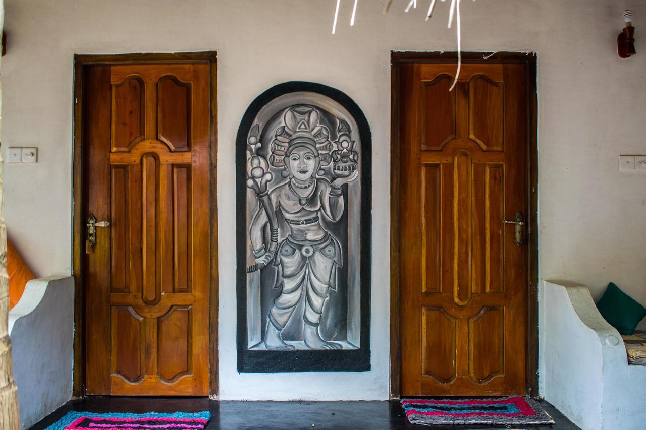 Omeesha Beach Hotel Kalpitiya Eksteriør billede