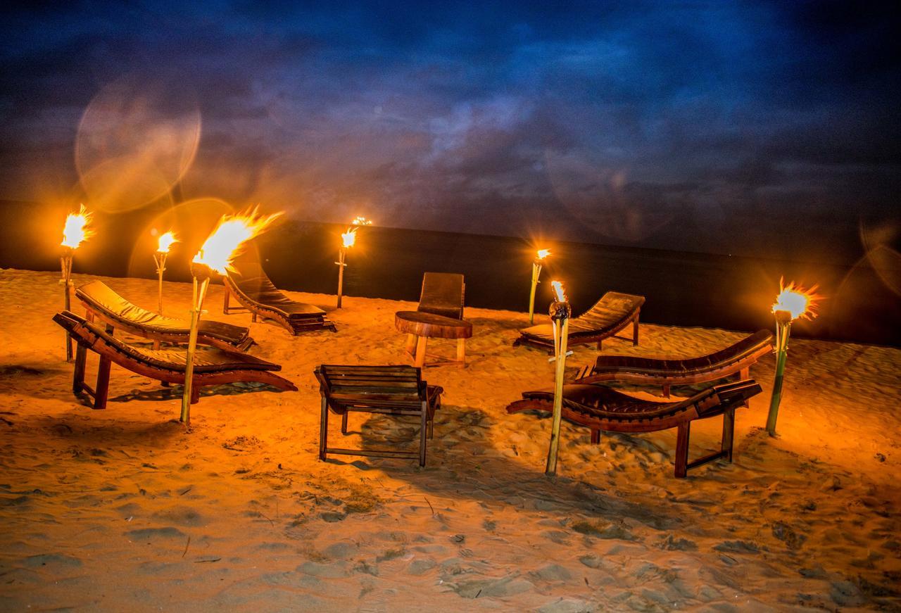 Omeesha Beach Hotel Kalpitiya Eksteriør billede