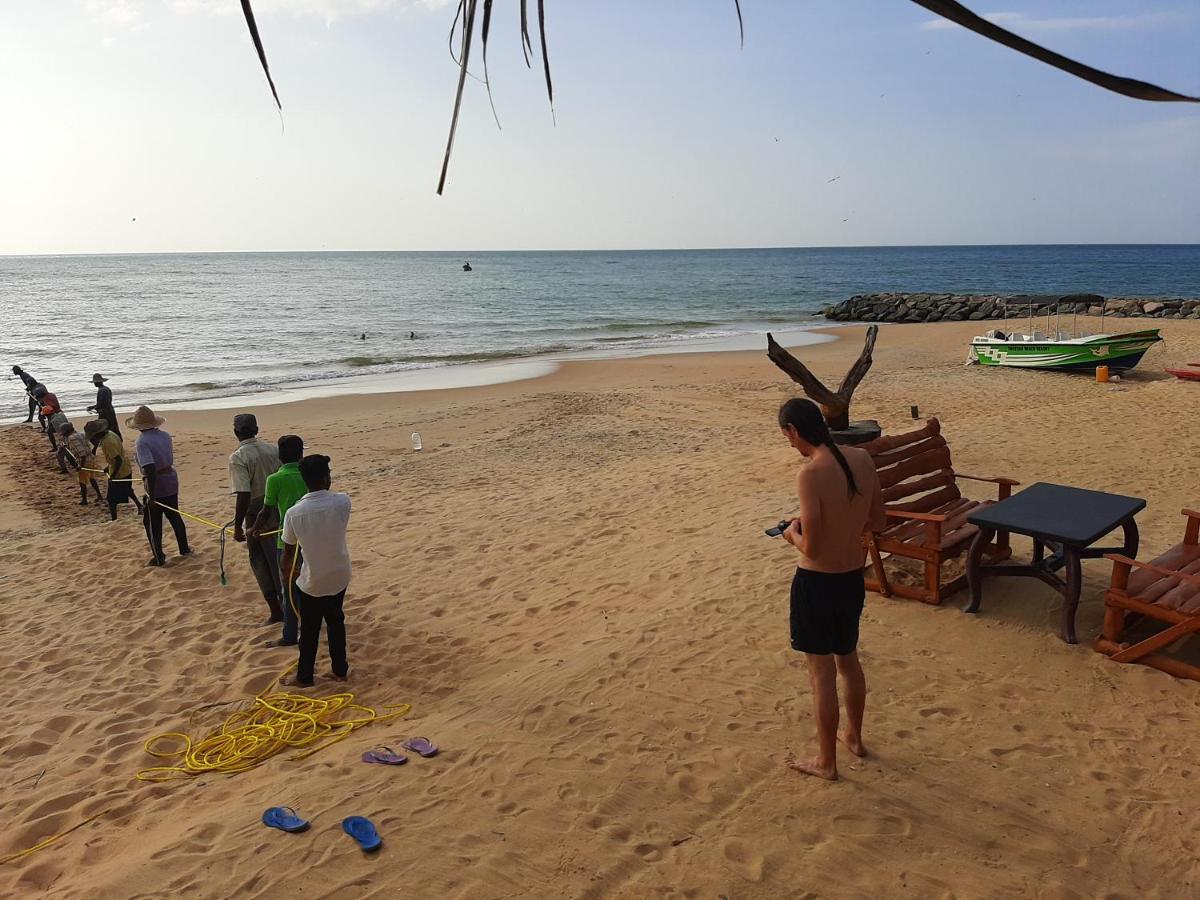 Omeesha Beach Hotel Kalpitiya Eksteriør billede